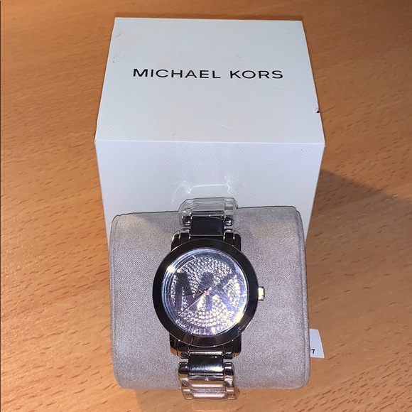 NIB MICHAEL Michael Kors Steel Unisex Runway Watch. - Picture 5 of 7